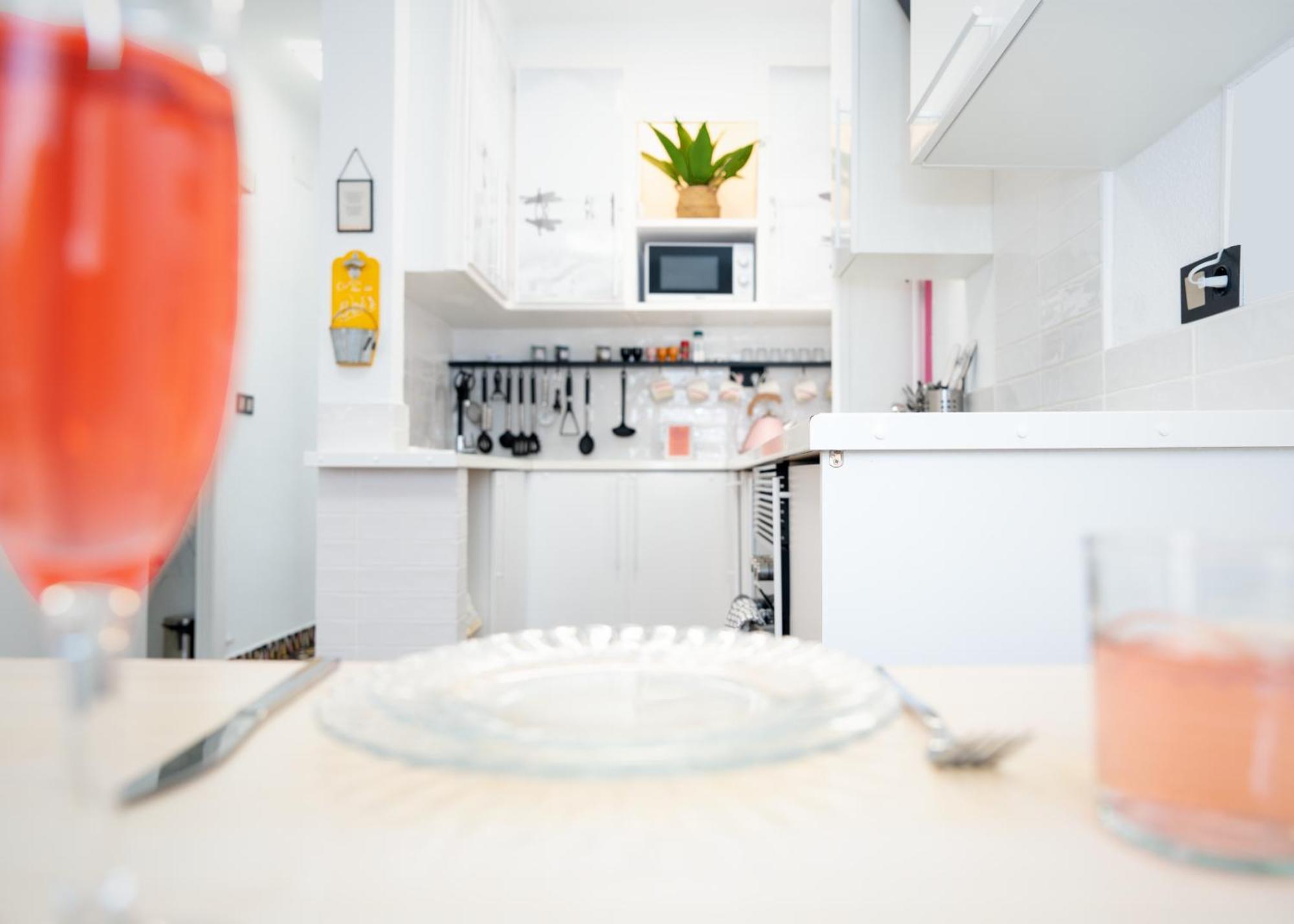 Mi Casa Own Entrance, Memorable, Exceptional Apartment ซานตาโปลา ภายนอก รูปภาพ